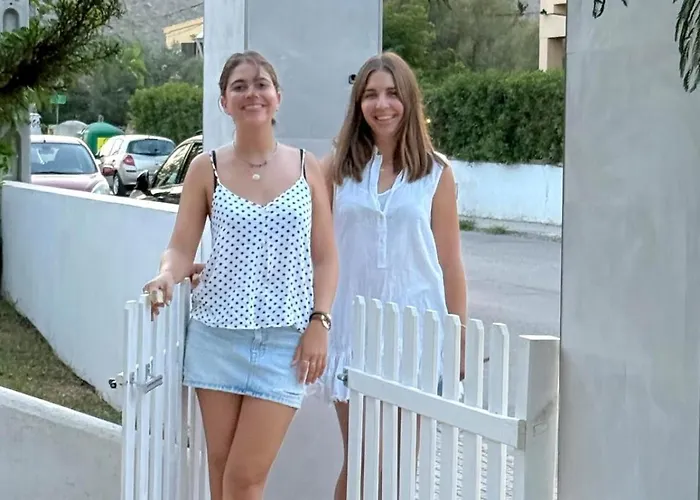 Appartement Alexia Aqua Direct Pool Access 2br 9min To Sea 5 Min To Town At1833 *