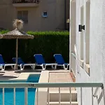 Alexia Aqua Direct Pool Access 2br 9min To Sea 5 Min To Town At1833 *