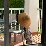 Alexia Aqua Direct Pool Access 2br 9min To Sea 5 Min To Town At1833 *