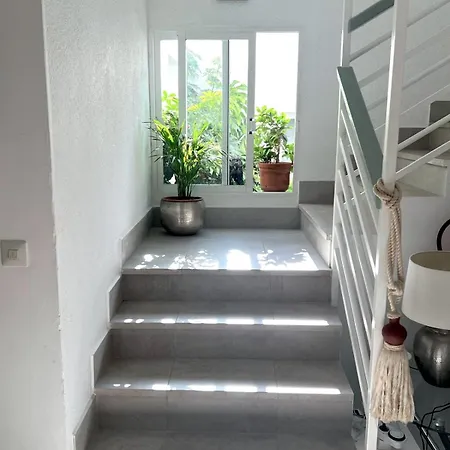 Lejlighed Alexia Aqua Direct Pool Access 2br 9min To Sea 5 Min To Town At1833 *