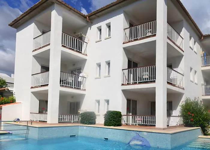 Daire Alexia Aqua Direct Pool Access 2br 9min To Sea 5 Min To Town At1833