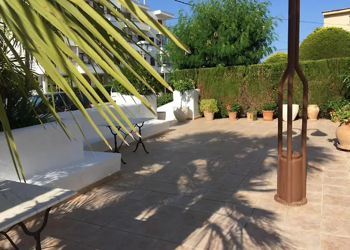 Alexia Aqua Direct Pool Access 2br 9min To Sea 5 Min To Town At1833 *