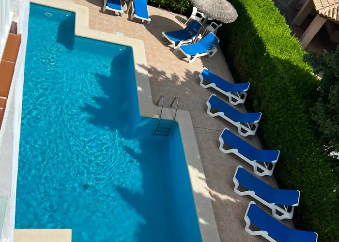 Alexia Aqua Direct Pool Access 2br 9min To Sea 5 Min To Town At1833